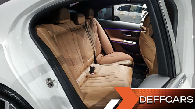 Mercedes E-CLASS E220d 4MATIC Exclusive купить на сайте DeffCars