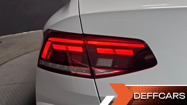 Volkswagen PASSAT 2.0 TDI Premium купить на сайте DeffCars