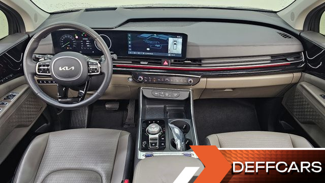 Kia CARNIVAL Gasoline 9-Seater Signature купить на сайте DeffCars