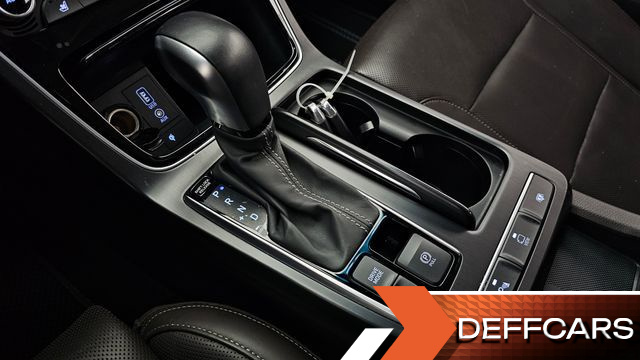 Hyundai GRANDEUR 2.4 Exclusive Special купить на сайте DeffCars