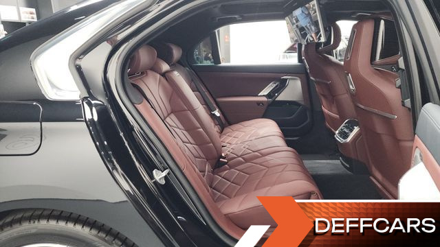 BMW 7-SERIES 740i xDrive M Sport купить на сайте DeffCars