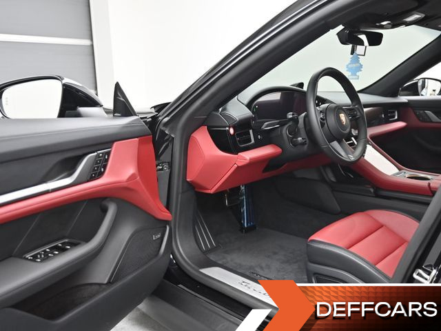 Porsche TAYCAN Base купить на сайте DeffCars