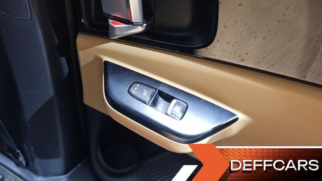 Kia CARNIVAL 9-Seater Prestige купить на сайте DeffCars