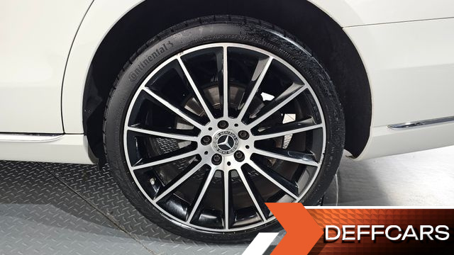 Mercedes E-CLASS E220d 4MATIC Exclusive купить на сайте DeffCars
