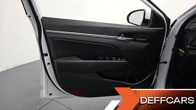Hyundai AVANTE 1.6 Smart купить на сайте DeffCars