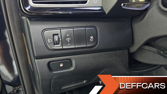 Kia NIRO Noblesse купить на сайте DeffCars