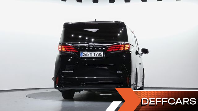 Toyota ALPHARD 2.5 HEV Executive AWD купить на сайте DeffCars