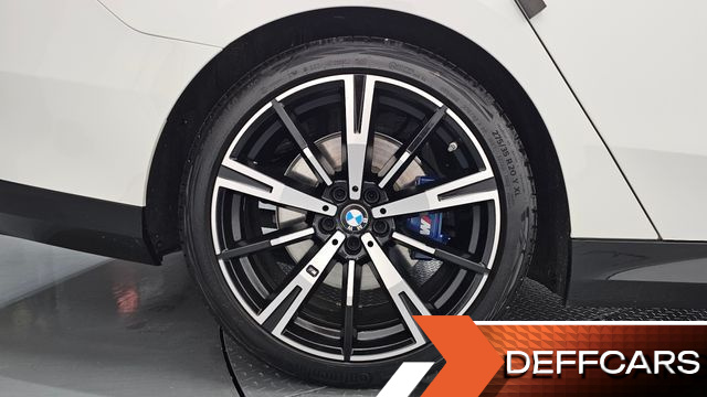 BMW 5-SERIES 530i xDrive M Sport купить на сайте DeffCars