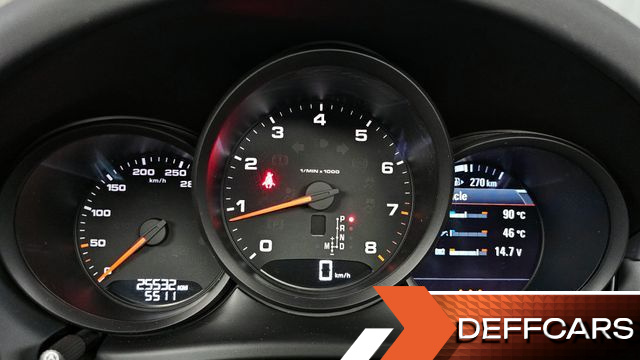 Porsche MACAN 2.0 95B купить на сайте DeffCars
