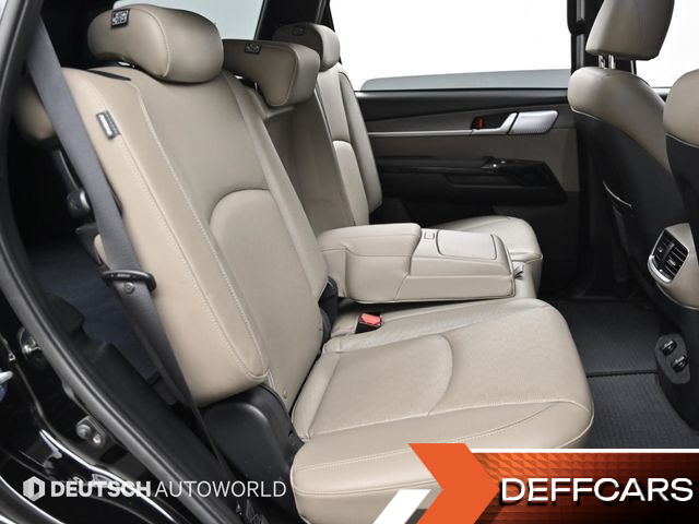 Kia MOHAVE Diesel 3.0 4WD 5-Seater Platinum купить на сайте DeffCars