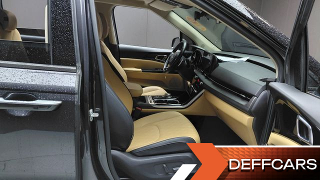 Kia CARNIVAL Diesel 9-Seater Noblesse купить на сайте DeffCars
