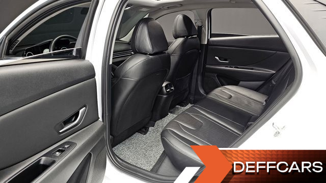 Hyundai AVANTE 1.6 Inspiration купить на сайте DeffCars