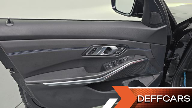 BMW 3-SERIES 320i M Sport купить на сайте DeffCars
