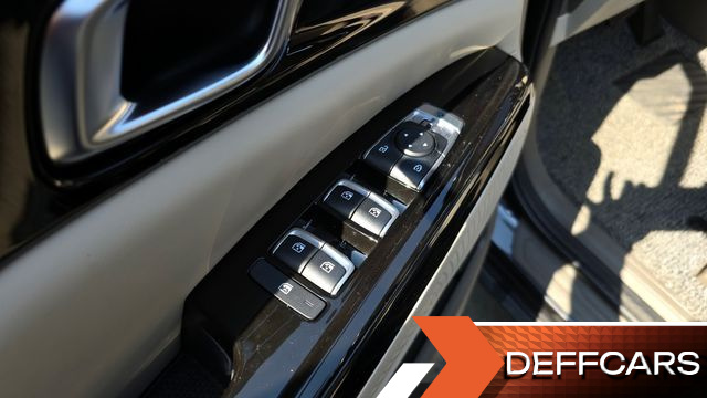 Kia CARNIVAL 9-Seater Noblesse купить на сайте DeffCars