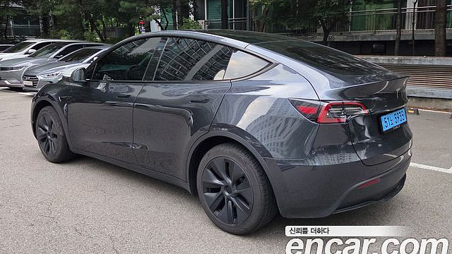 Tesla MODEL Y RWD купить на сайте DeffCars