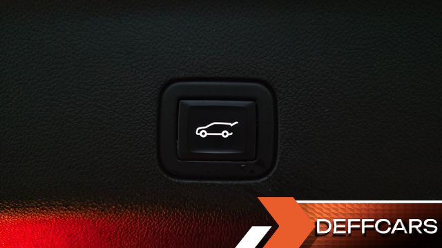 Cadillac ESCALADE 6.2 ESV ESV Sports Platinum купить на сайте DeffCars