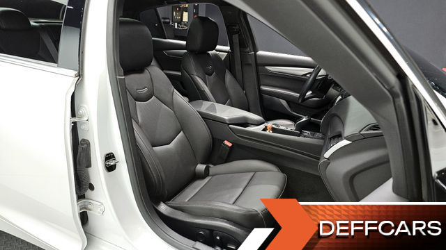 Cadillac CT5 2.0 Premium Luxury купить на сайте DeffCars