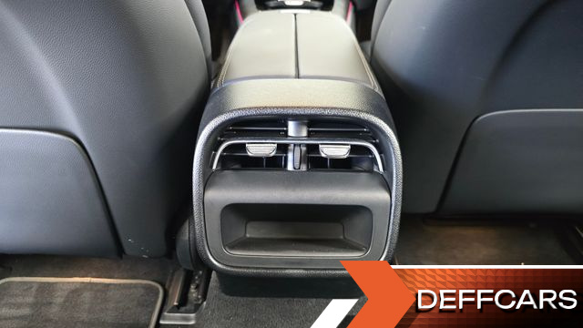 Mercedes E-CLASS E300 4MATIC Exclusive купить на сайте DeffCars