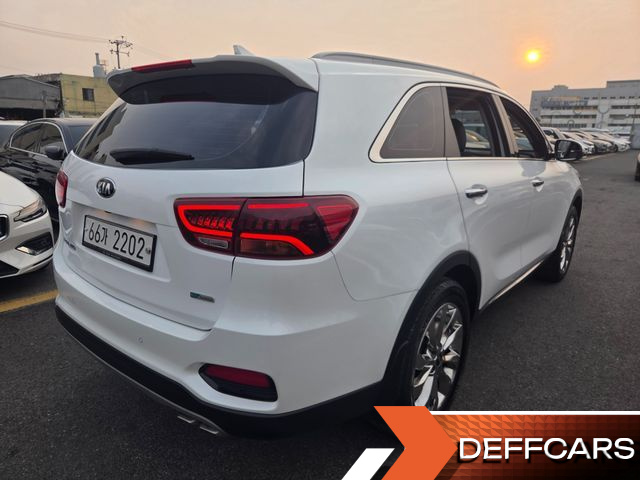 Kia SORENTO Diesel 2.2 2WD No.1 Edition купить на сайте DeffCars