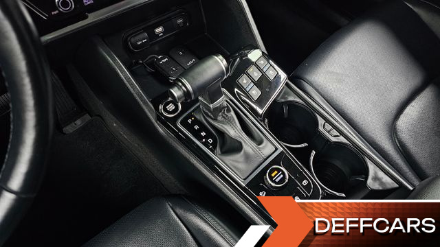 Kia SPORTAGE Diesel 2.0 4WD Prestige купить на сайте DeffCars