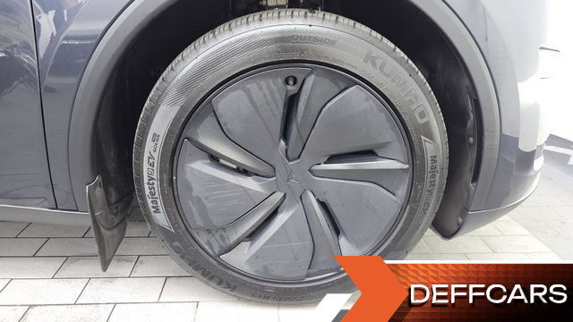 Tesla MODEL Y Long Range AWD купить на сайте DeffCars