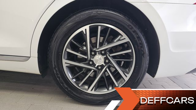 Hyundai GRANDEUR 2.5 Premium Choice купить на сайте DeffCars