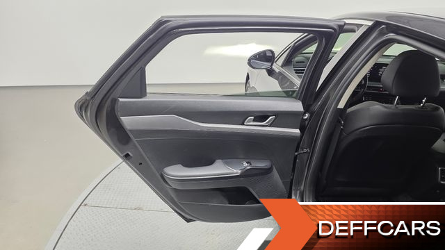 Kia K5 Trendy купить на сайте DeffCars