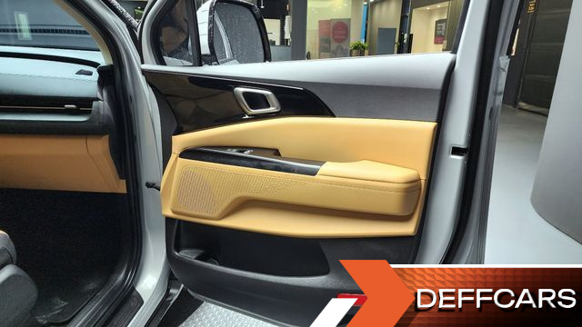 Kia CARNIVAL Gasoline 11-Seater Prestige купить на сайте DeffCars