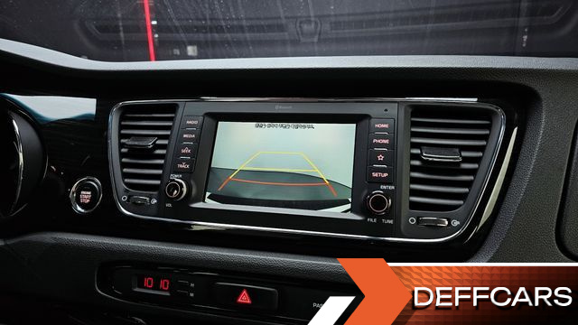 Kia CARNIVAL 7-Seater Limousine VIP купить на сайте DeffCars
