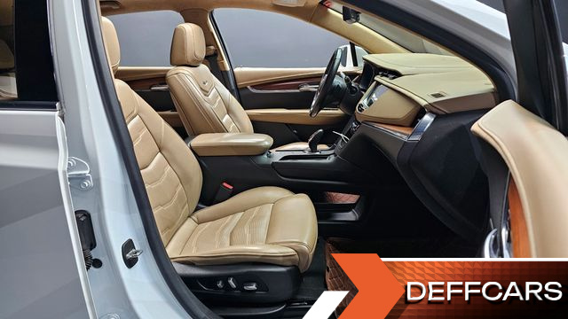 Cadillac XT5 3.6 Platinum купить на сайте DeffCars