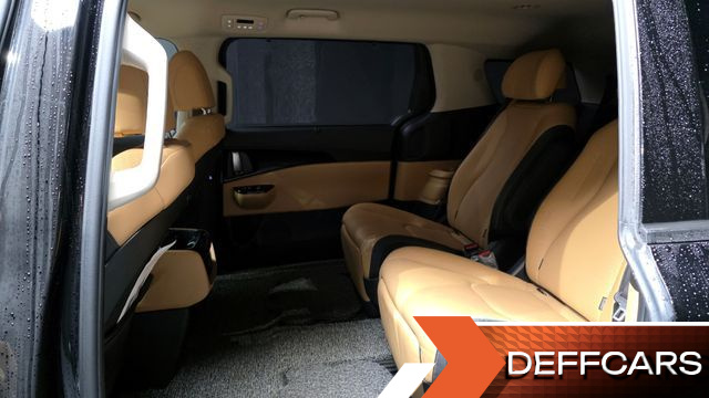 Kia CARNIVAL 7-Seater Noblesse купить на сайте DeffCars