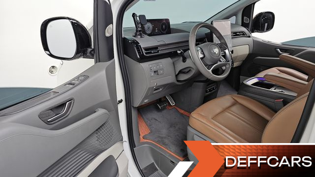 Hyundai STARIA 4WD Camper Prestige Camper 4Seater купить на сайте DeffCars