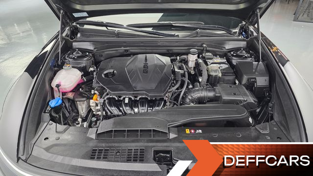 Hyundai GRANDEUR 2,5 Gasoline 2WD Calligraphy купить на сайте DeffCars