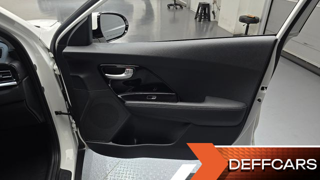 Kia NIRO 1.6 HEV Prestige купить на сайте DeffCars