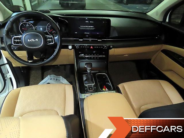 Kia CARNIVAL 9-Seater Prestige купить на сайте DeffCars