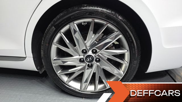 Hyundai GRANDEUR 2.5 Calligraphy купить на сайте DeffCars