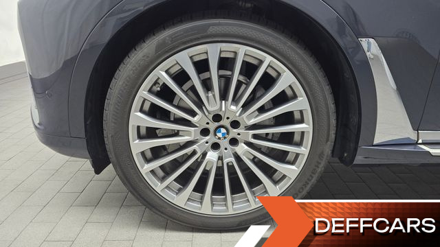 BMW X7 xDrive 40i Design Pure Excellence 6-Seater купить на сайте DeffCars