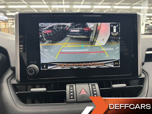 Toyota RAV4 2.5 4WD PHEV XSE купить на сайте DeffCars