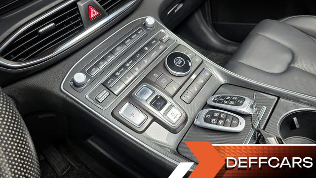Hyundai SANTAFE Gasoline 2.5T 2WD Prestige купить на сайте DeffCars