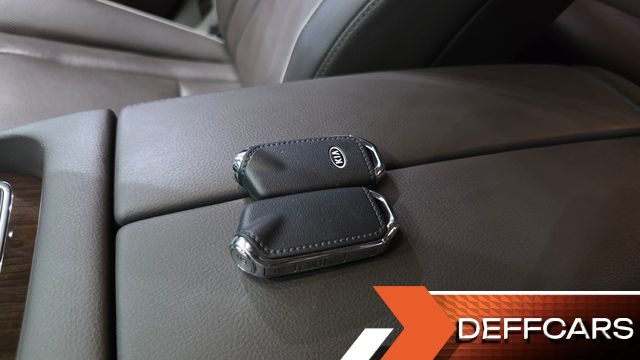 Kia K9 3.8 GDI PlatinumⅡ купить на сайте DeffCars