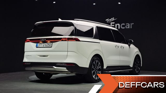 Kia CARNIVAL 9-Seater Signature купить на сайте DeffCars