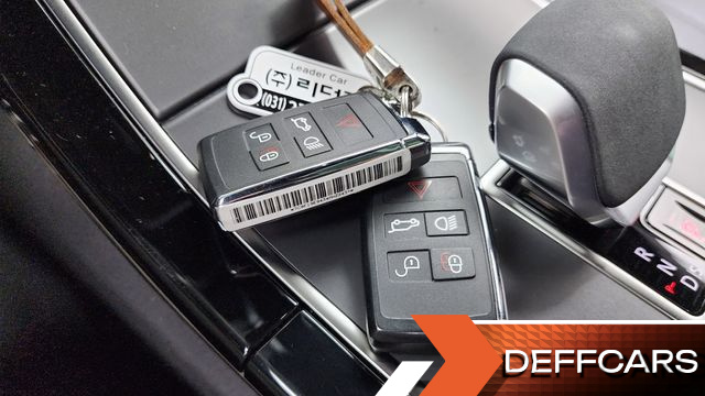 Land Rover RANGE ROVER VELAR 2.0 P250 Dynamic SE купить на сайте DeffCars