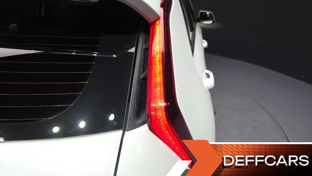Kia NIRO Earth купить на сайте DeffCars