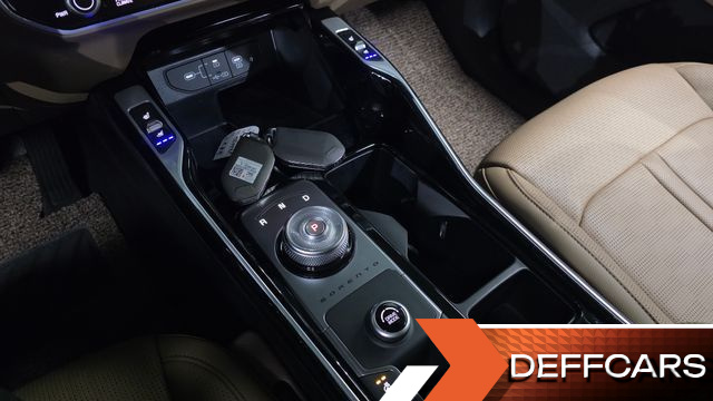 Kia SORENTO HEV 1.6 2WD Noblesse купить на сайте DeffCars