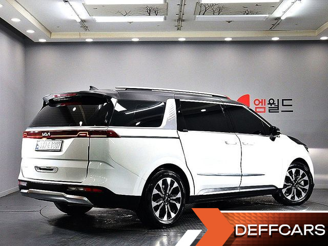Kia CARNIVAL 9-Seater Noblesse купить на сайте DeffCars