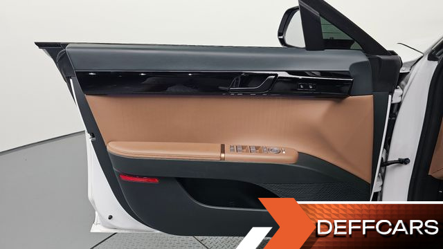 Hyundai GRANDEUR 2,5 Gasoline 2WD Calligraphy купить на сайте DeffCars
