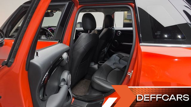 Mini COOPER 5Door Standard 3rd купить на сайте DeffCars