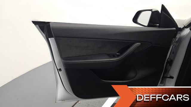 Tesla MODEL Y Long Range AWD купить на сайте DeffCars