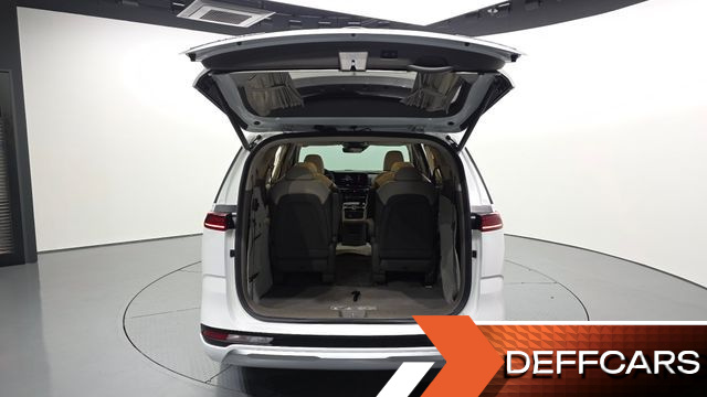 Kia CARNIVAL Gasoline 9-Seater Hi-Limousine Signature купить на сайте DeffCars