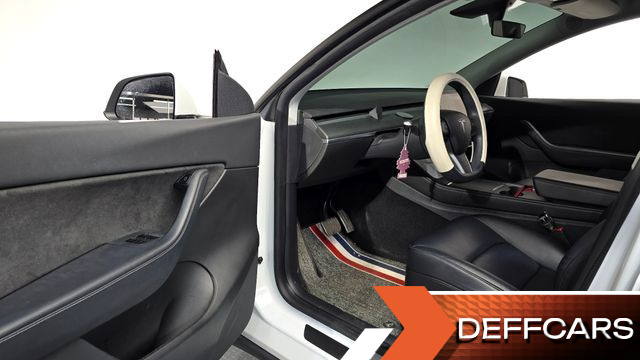 Tesla MODEL Y Long Range AWD купить на сайте DeffCars